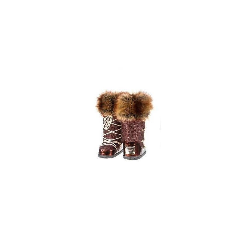Snow boots with eco fur