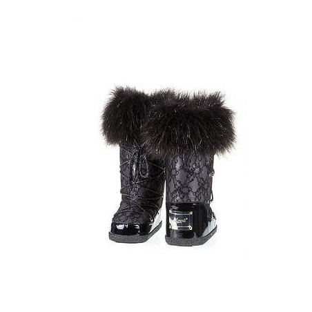 Snow boots with eco fur