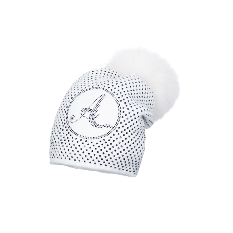 Cubic zirconia with natural pompom